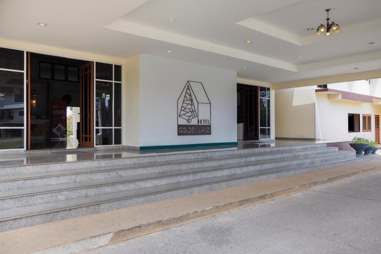 Oyo 859 Golden Land Hotel Чианг Рай Екстериор снимка