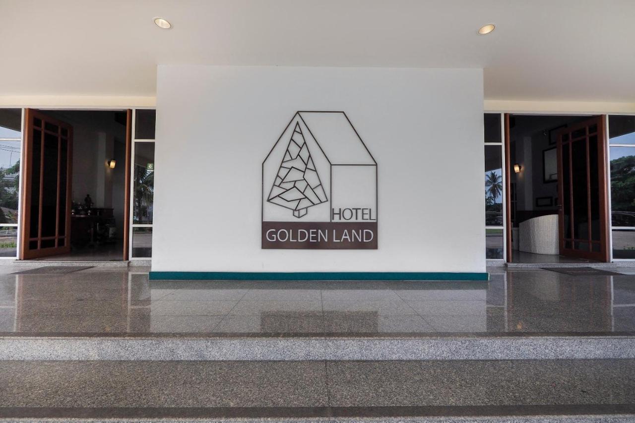 Oyo 859 Golden Land Hotel Чианг Рай Екстериор снимка